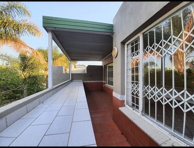 2 BEDROOM APARTMENT FOR SALE IN PRESIDENT PARK